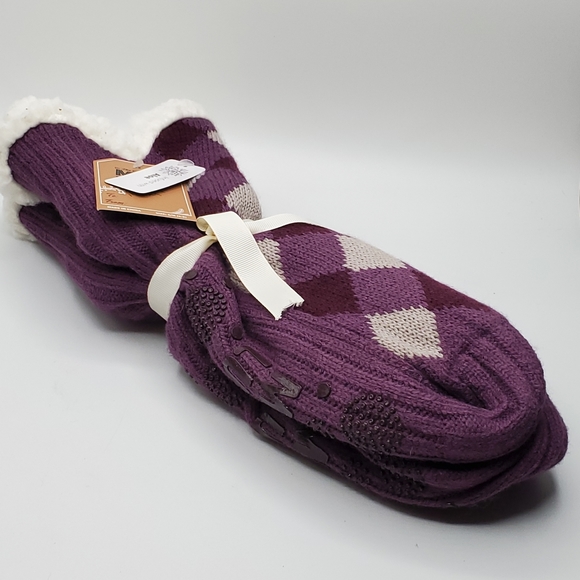 Nwt aloe infused slipper socks purple plaid size small 6-8 - Picture 8 of 9